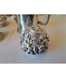 PRESSE PAPIER VILLE SPHÉRIQUE 