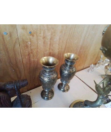 DECORATION VASE EN LAITON 