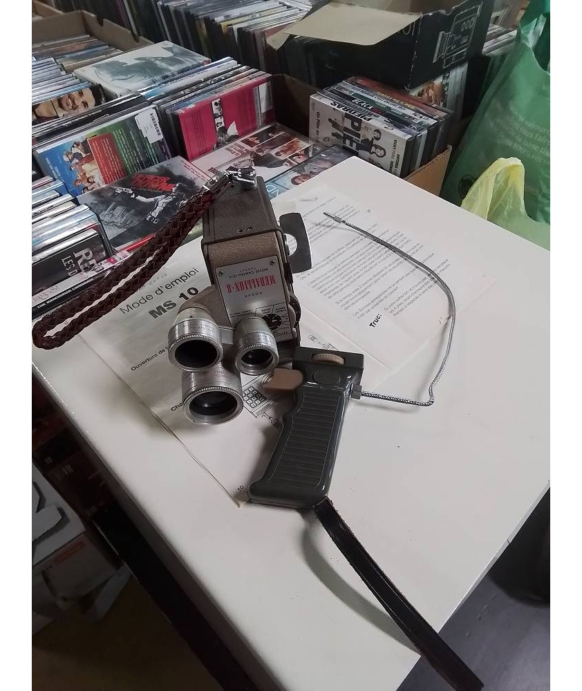 CAMERA MEDALLION .8 KODAK