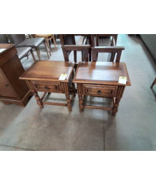 CHEVET A COLONNES ET ENTRETOISE 1 TIROIR STYLE RÉGENCE