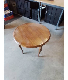 TABLE BASSE RONDE STYLE REGENCE PIEDS CAMBRÉS 
