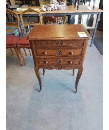 COMMODE STYLE RÉGENCE SCULPTEE AU PANIER TIROIRS PIEDS GALBES COQUILLE 