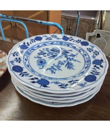 LOT 5  ASSIETTES MEISSEN MODELE OIGNON