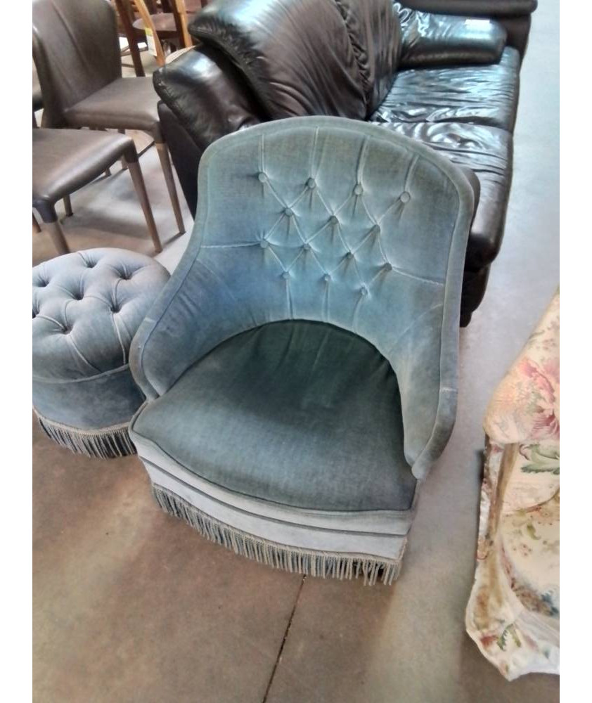 CHAUFFEUSE VELOURS BLEU A FRANGES 