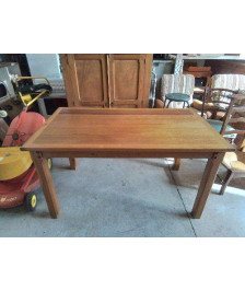 TABLE 4 PERSONNES CHÊNE 