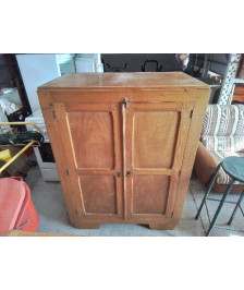PETITE ARMOIRE PIN 