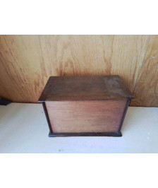 PETIT COFFRE EN BOIS 