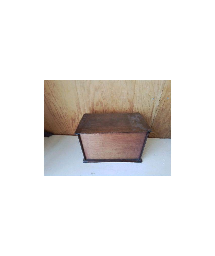 PETIT COFFRE EN BOIS 