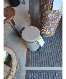 POUBELLE DE SALLE DE BAIN MÉTAL GRIS