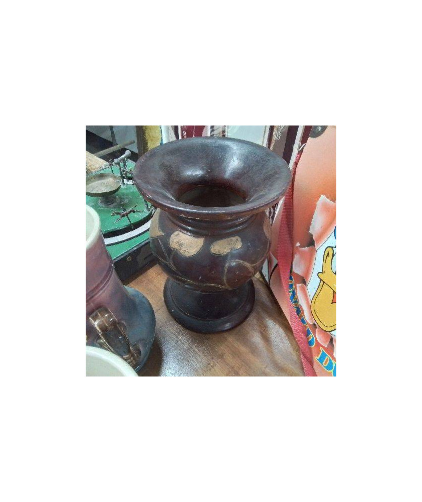 VASE MOTIFS FEUILLES DORÉES