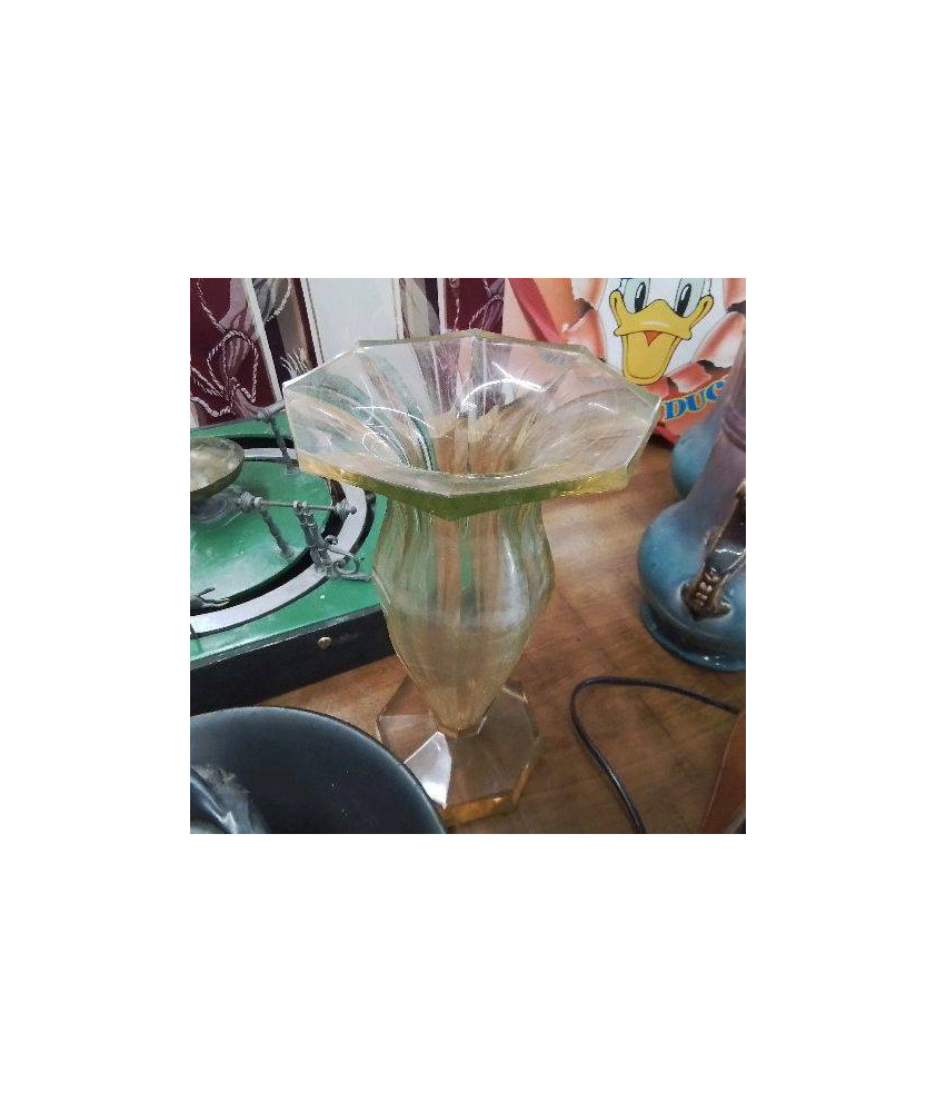 VASE OURALINE EN L’ETAT