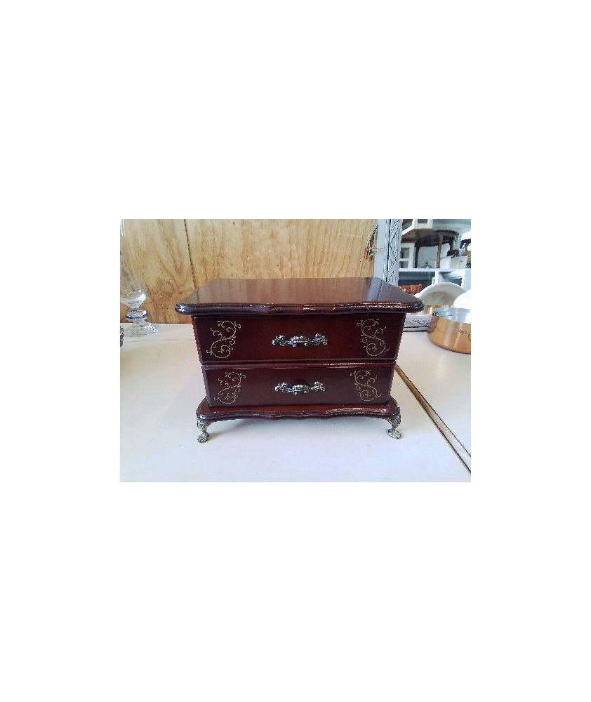 BOITE A BIJOUX ET MUSIQUE VINTAGE 