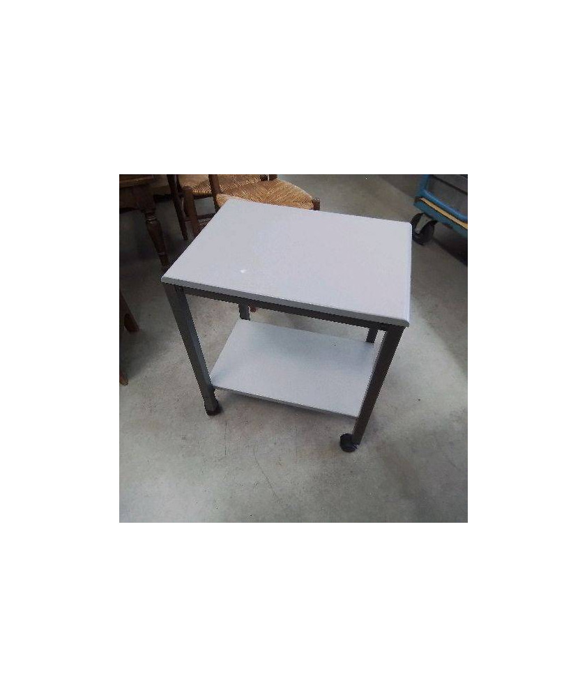 DESSERTE A ROULETTES 