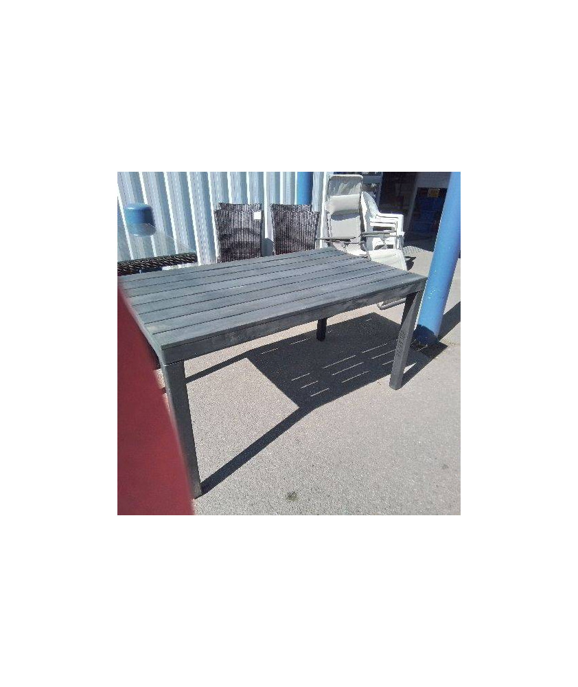 TABLE DE JARDIN NOIRE