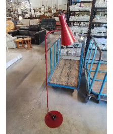 LAMPADAIRE SPOT MÉTAL ROUGE 