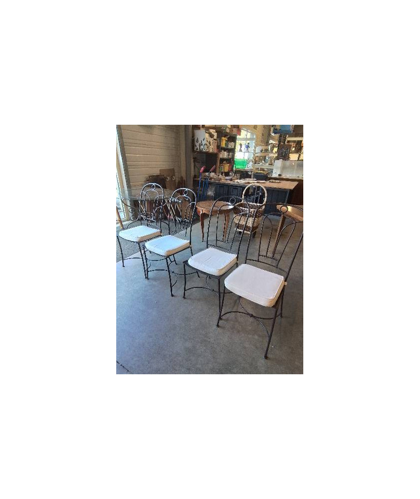 4 CHAISES CINTRÉ FER FORGÉ NOIR AVEC COUSSINS ECRU
