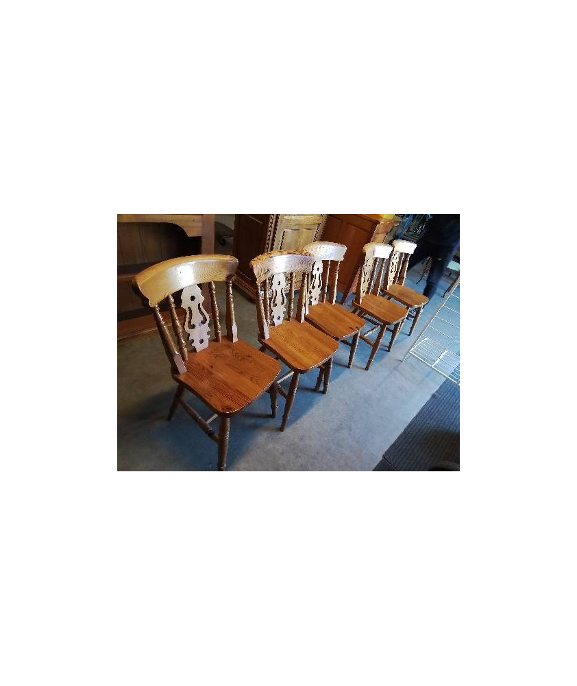 5 CHAISES PIN 
