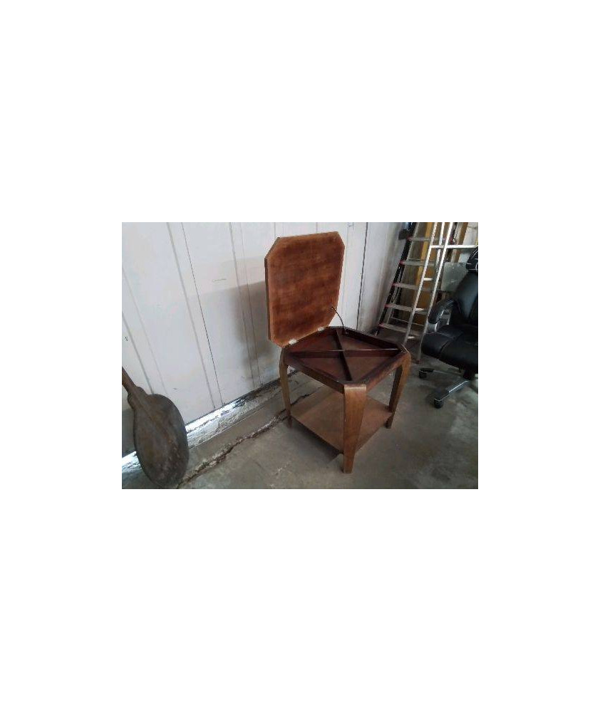 TABLE DE JEUX EN NOYER EPOQUE ART DECO