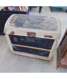 MALLE BOMBÉE SANS CLÉ 