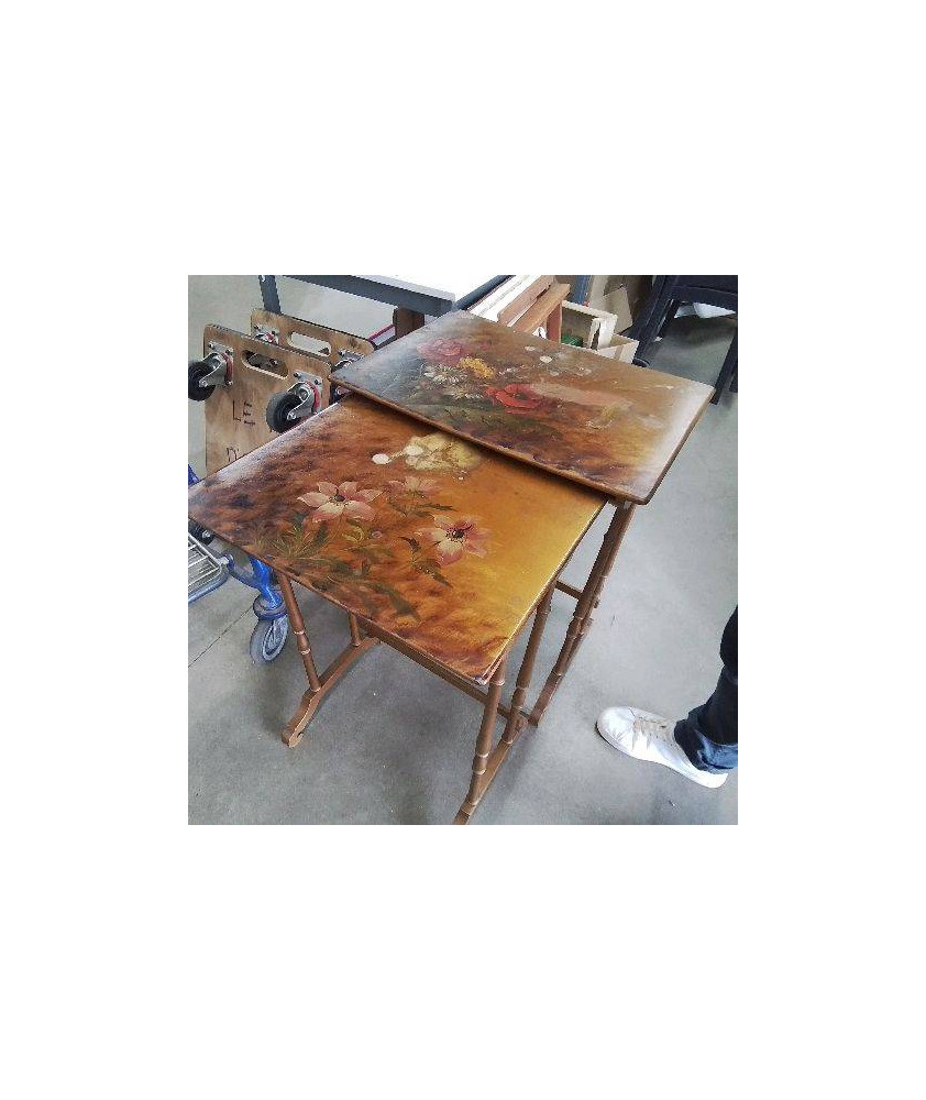 LA PAIRE DE TABLE GIGOGNE NAPOLEON III 