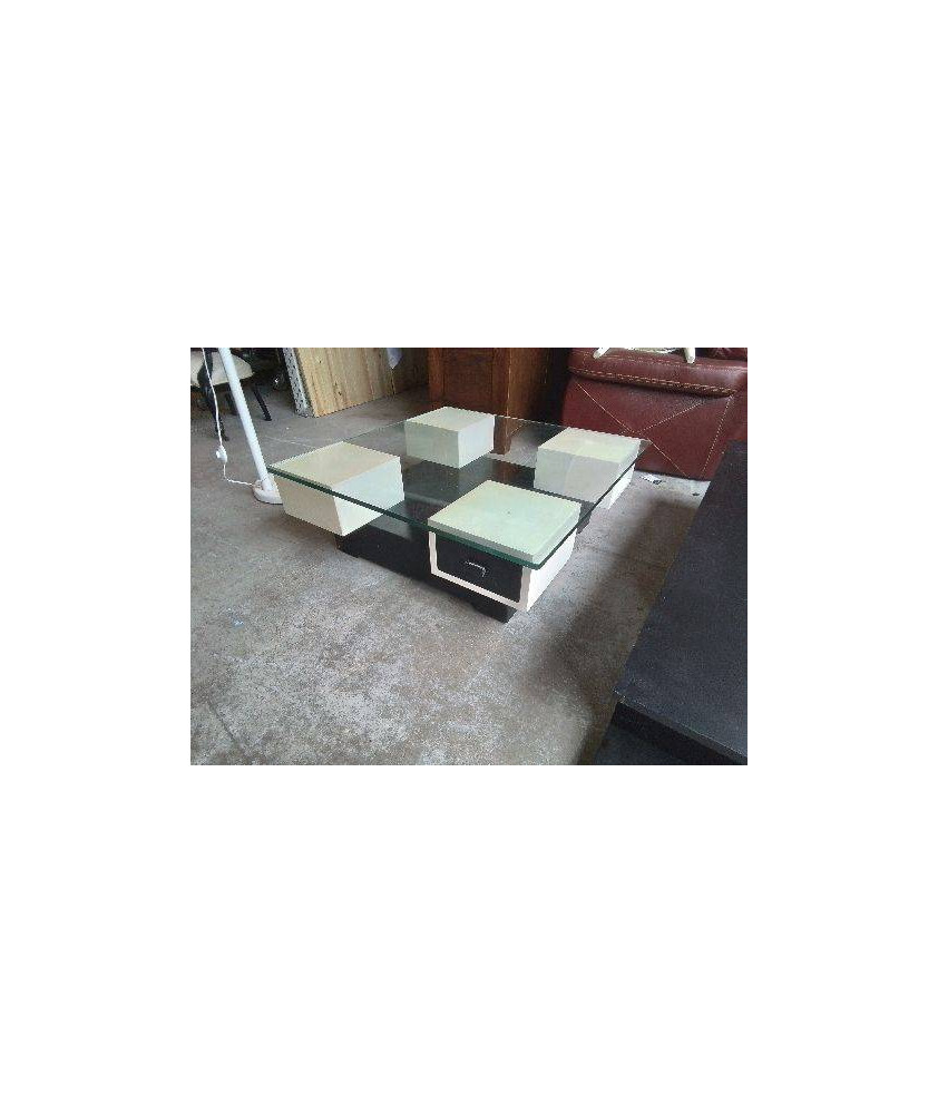 TABLE DE SALON DESIGN CUBIQUE