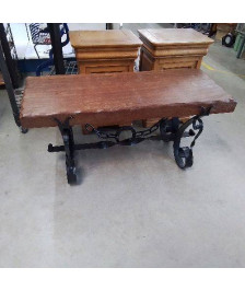 TABLE EN FER FORGÉ ET BOIS