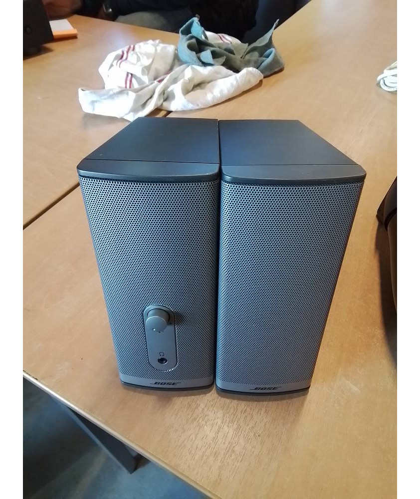 PAIRE D’ENCEINTES BOSE COMPANION 2 SERIES II