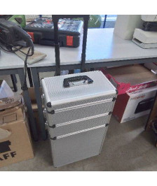 VALISES DE COIFFURE EN ALU