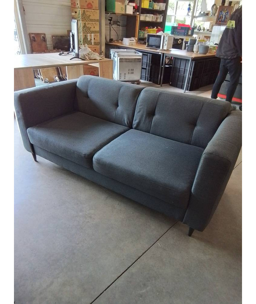 CANAPÉ 2 PLACES TISSU GRIS PIEDS BOIS NOIR