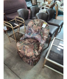 CRAPAUD TISSU COLORÉ AUX PAPILLONS 