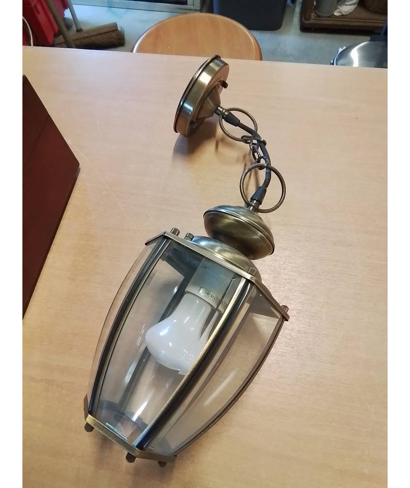 LANTERNE MÉTAL DORÉ ET VERRE