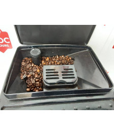 CAFETIERE  A GRAIN  DELONGHI MAGNIFICA S