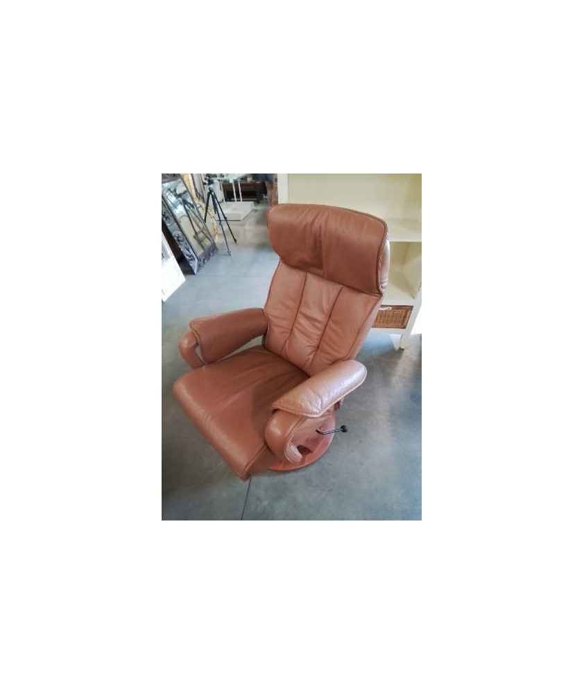 FAUTEUIL RELAX PIVOTANT CUIR FAUVE PIÈTEMENT BOIS ELASTOFORM 