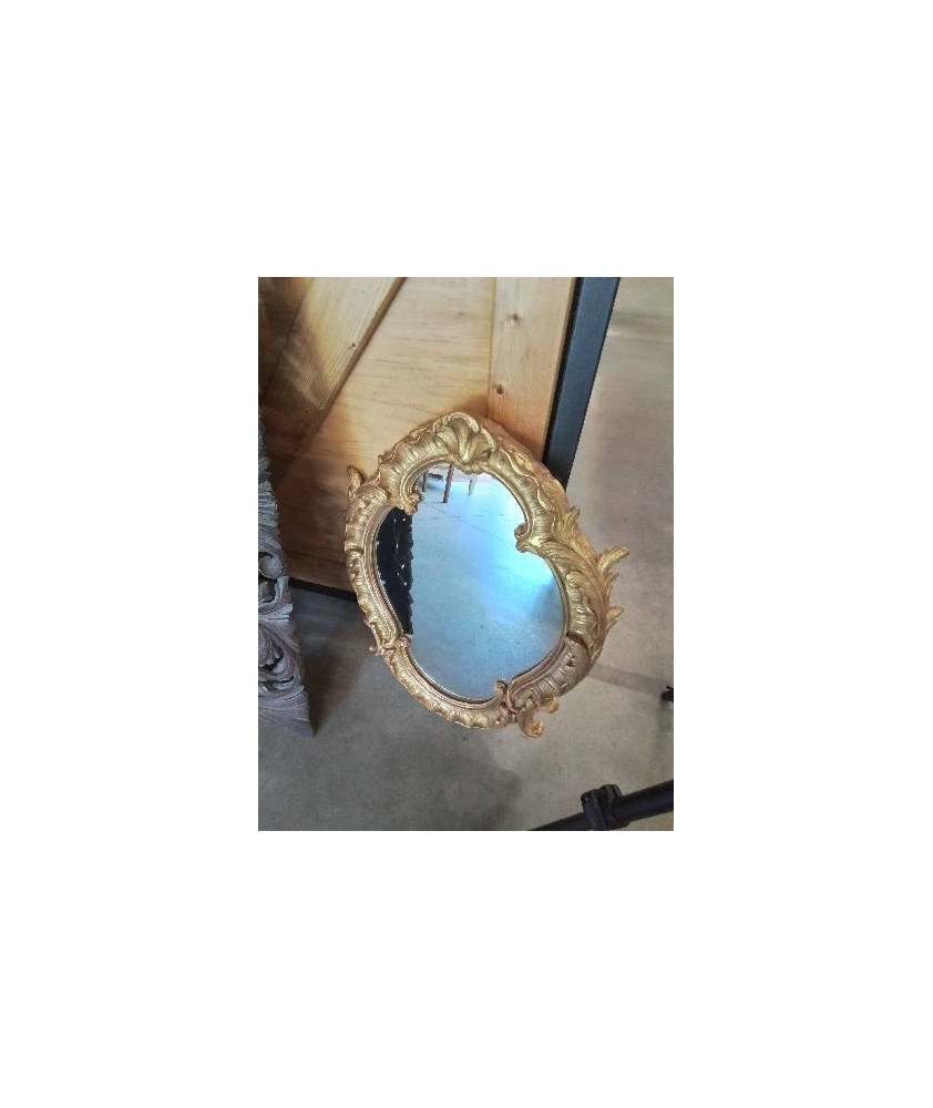 MIROIR OVALE BOIS ET STUC DORÉ SCULPTÉ STYLE RÉGENCE 