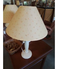 LAMPE BOIS ECRU AJ JAUNE