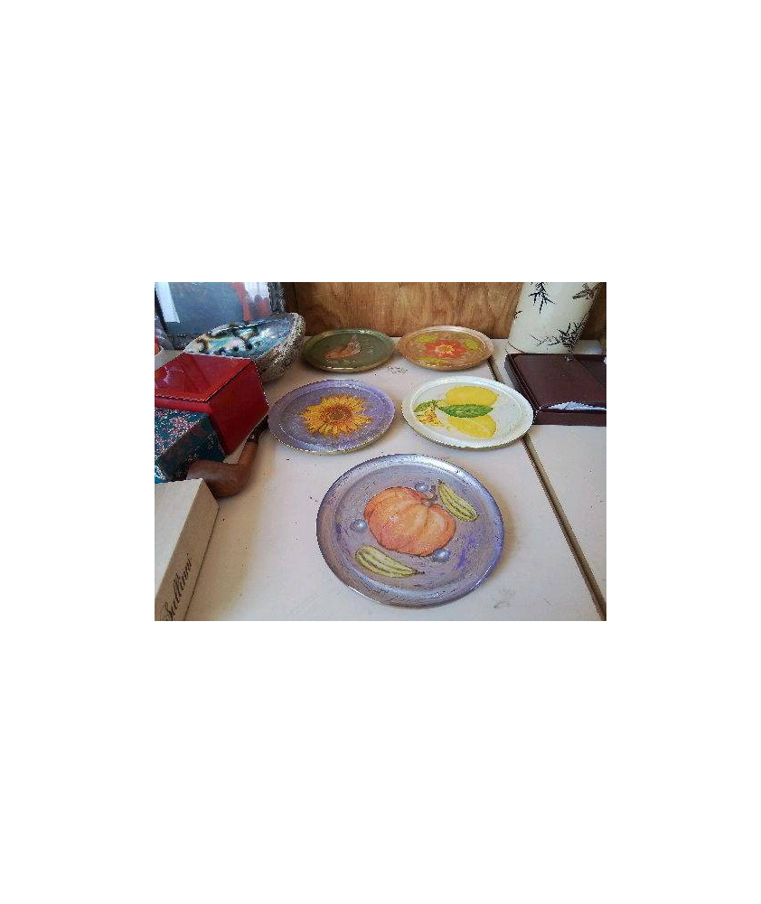 DESSOUS DE VERRE 