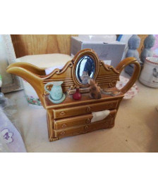 PICHET COMMODE