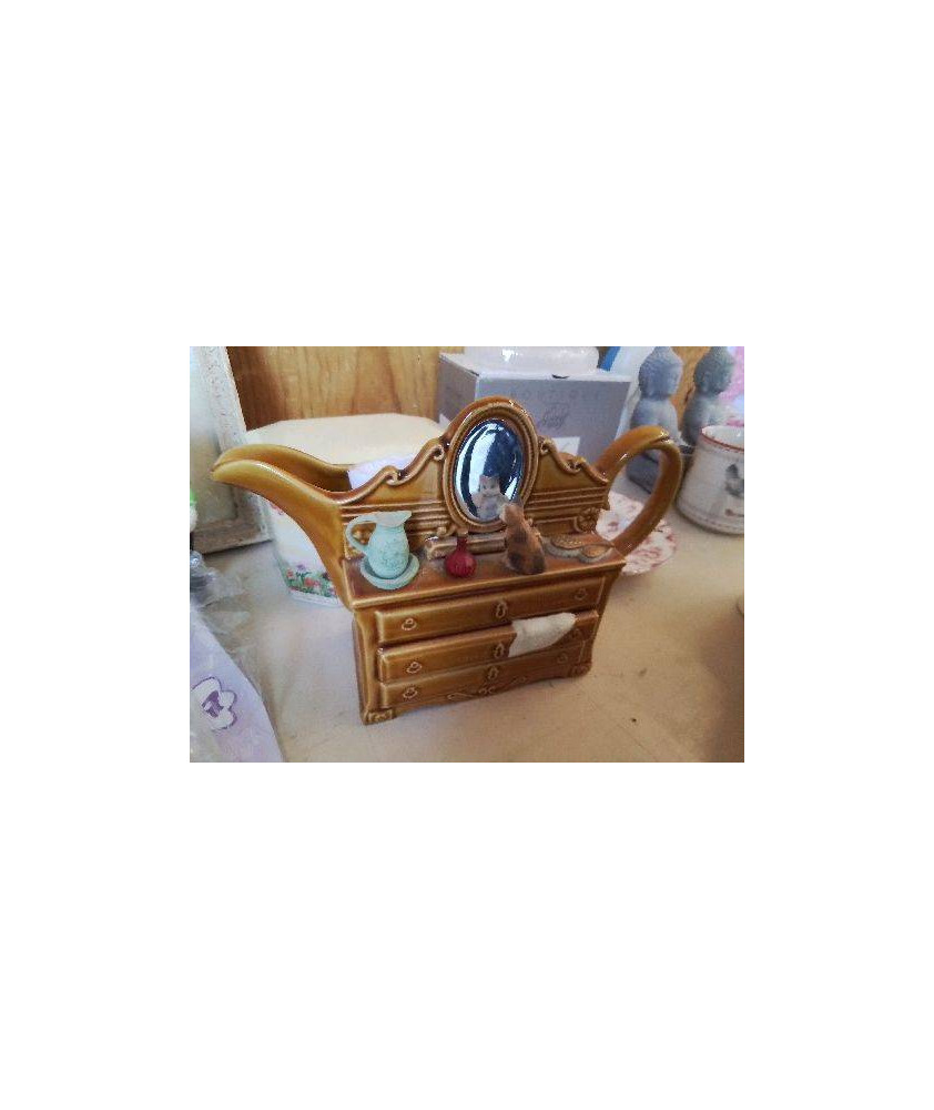 PICHET COMMODE