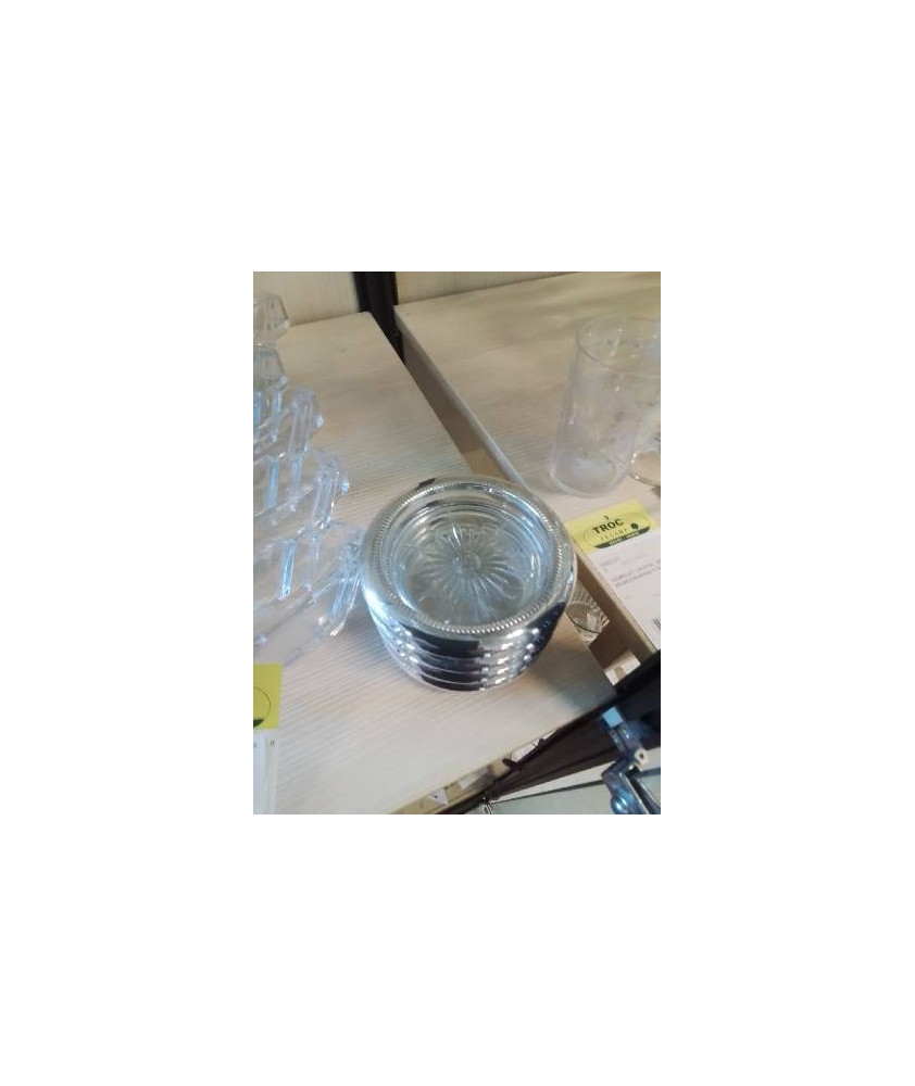 4 SOUS VERRES METAL ARGENTE ET VERRE