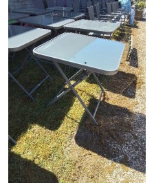 TABLE PLIANTE DE JARDIN CARRÉ PIÈTEMENT MÉTAL GRIS PLATEAU VERRE NATERIAL 70X70X72CM 