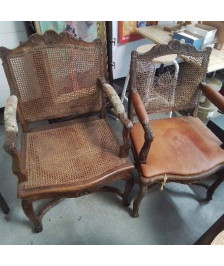 PAIRE DE FAUTEUILS REGENCE EN L’ETAT