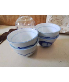 LOT DE 4 TASSES THÉ 