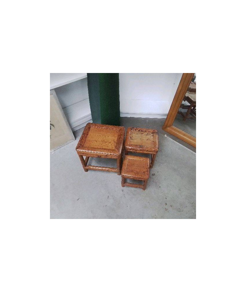 TABLES GIGOGNES 
