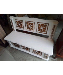 BANC STYLE BASQUE RELOUKER BLANC ET DORÉ 