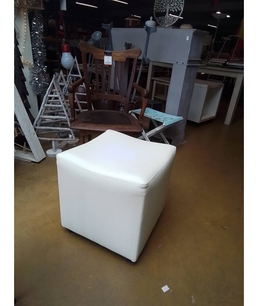 POUF A ROULETTES 