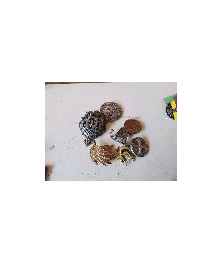BROCHE