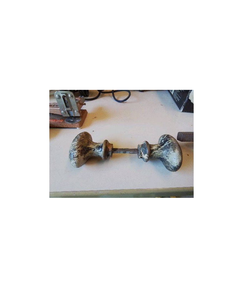 POIGNET DE PORTE 