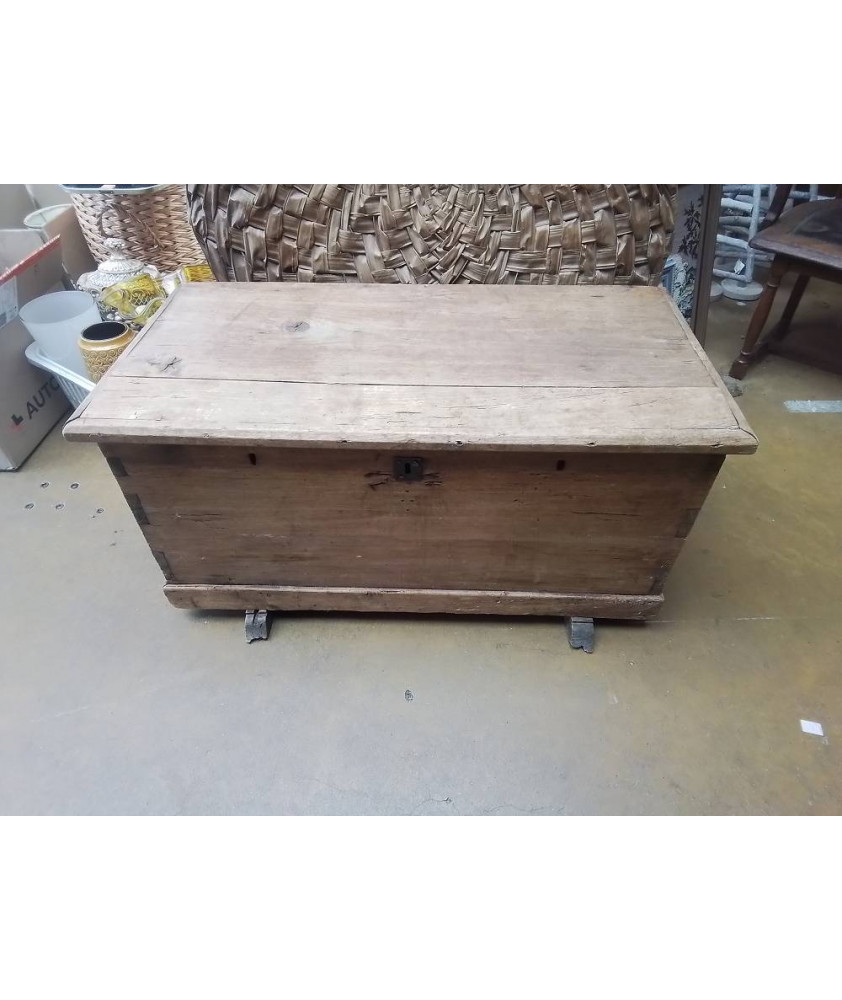 COFFRE EN BOIS 