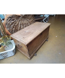 COFFRE EN BOIS 