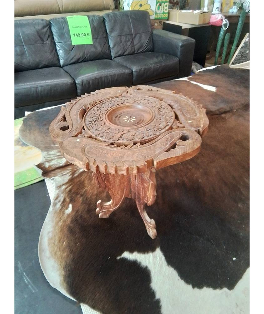 PETIT TABLE D’APPOINT 